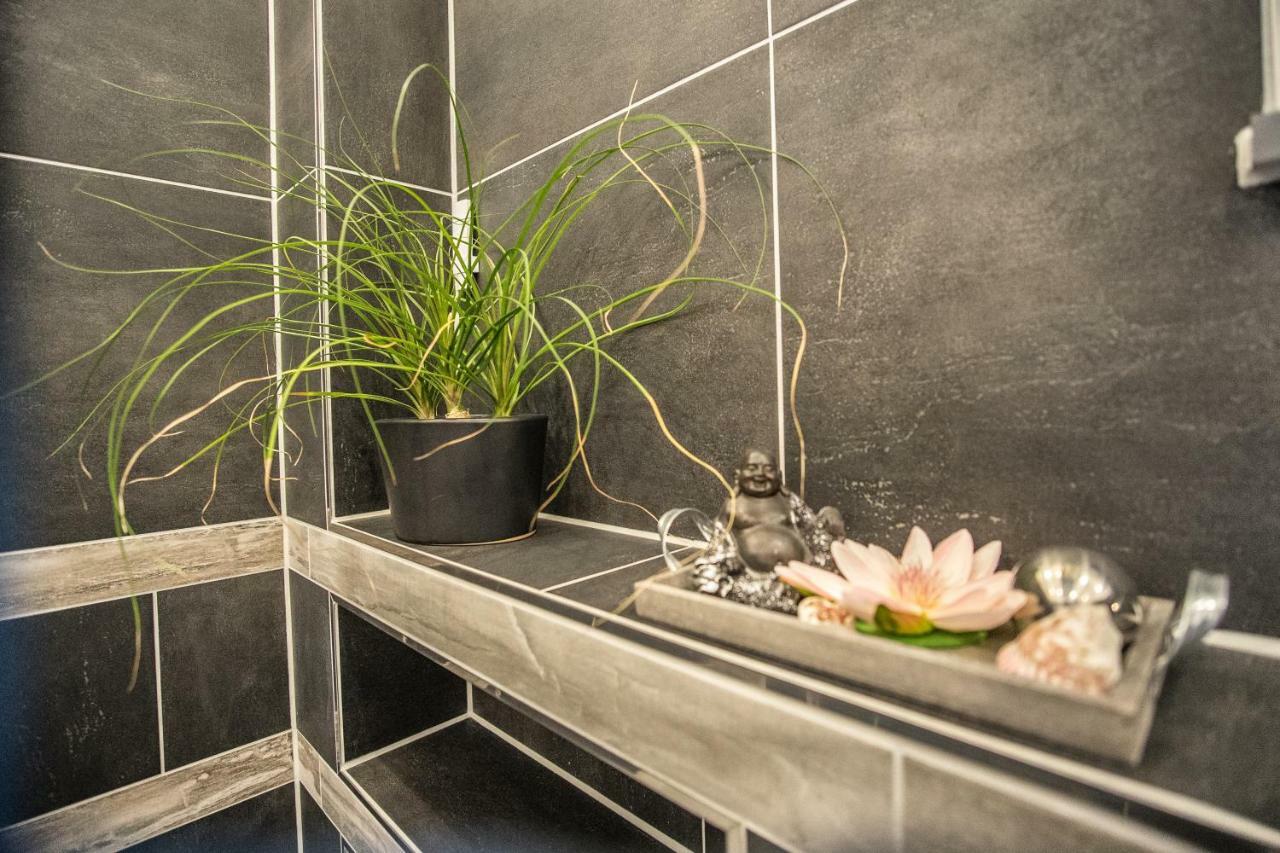 Bodensee-Fewo Modernes & Top-Ausgestattetes Appartement Incl Netflix, Fahrradgarage Uhldingen-Muehlhofen Ngoại thất bức ảnh